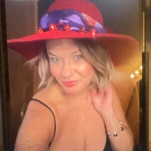 Meet your Posher, Lexi